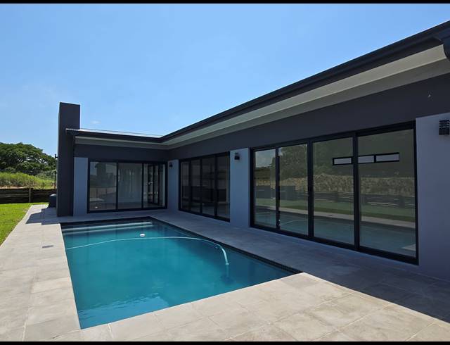 3 BEDROOM HOUSE FOR SALE IN NEW SALT ROCK CITY